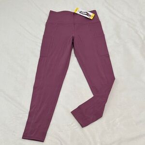 🌴 NWT Tuff Athletics Leggings